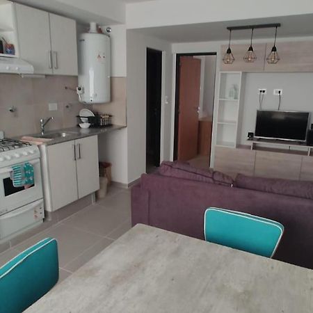 Departamento Calle Mendoza Albus -Acceso Rapido Ruta 22 General Roca Esterno foto